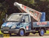 Новый автомобиль увеличивает эффективность рекламы Новый автомобиль увеличивает эффективность рекламы